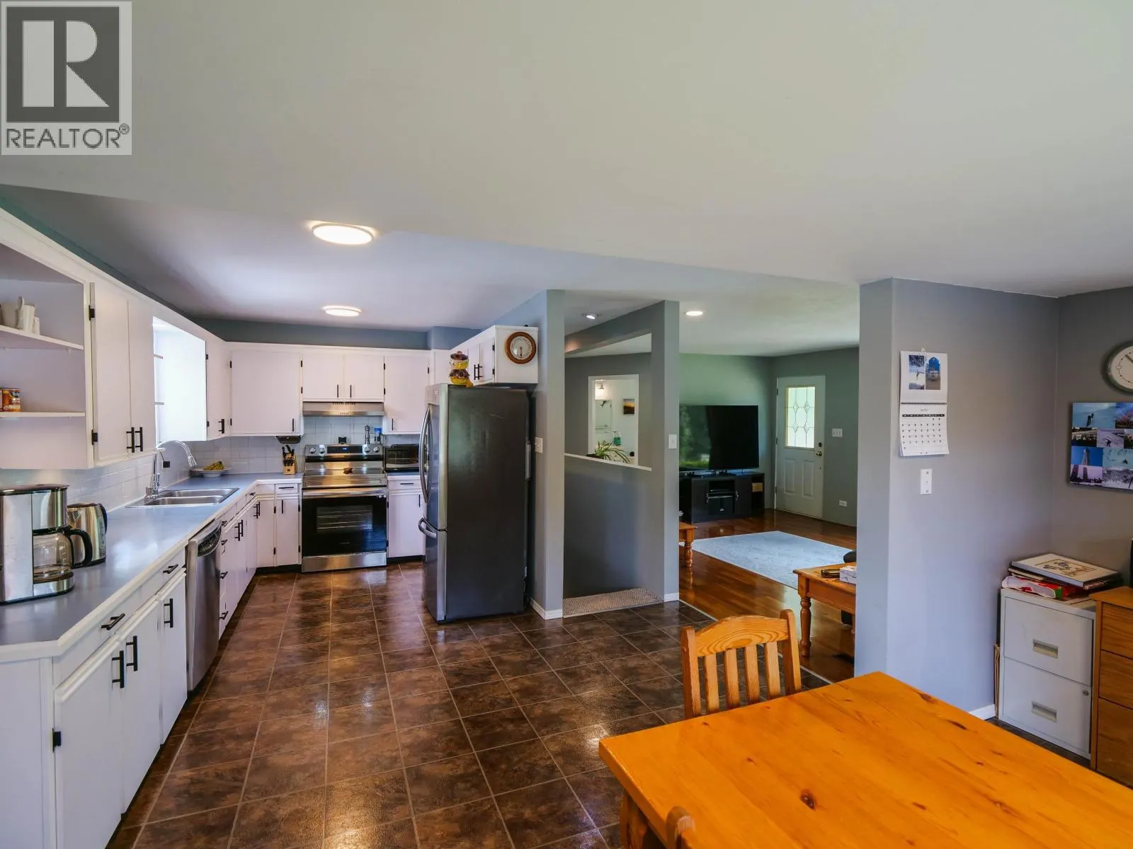 1781 MAPLE DRIVE