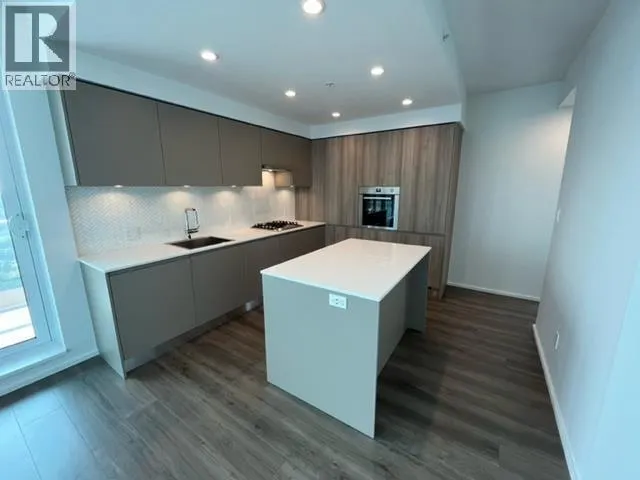 1705 3833 N EVERGREEN PLACE