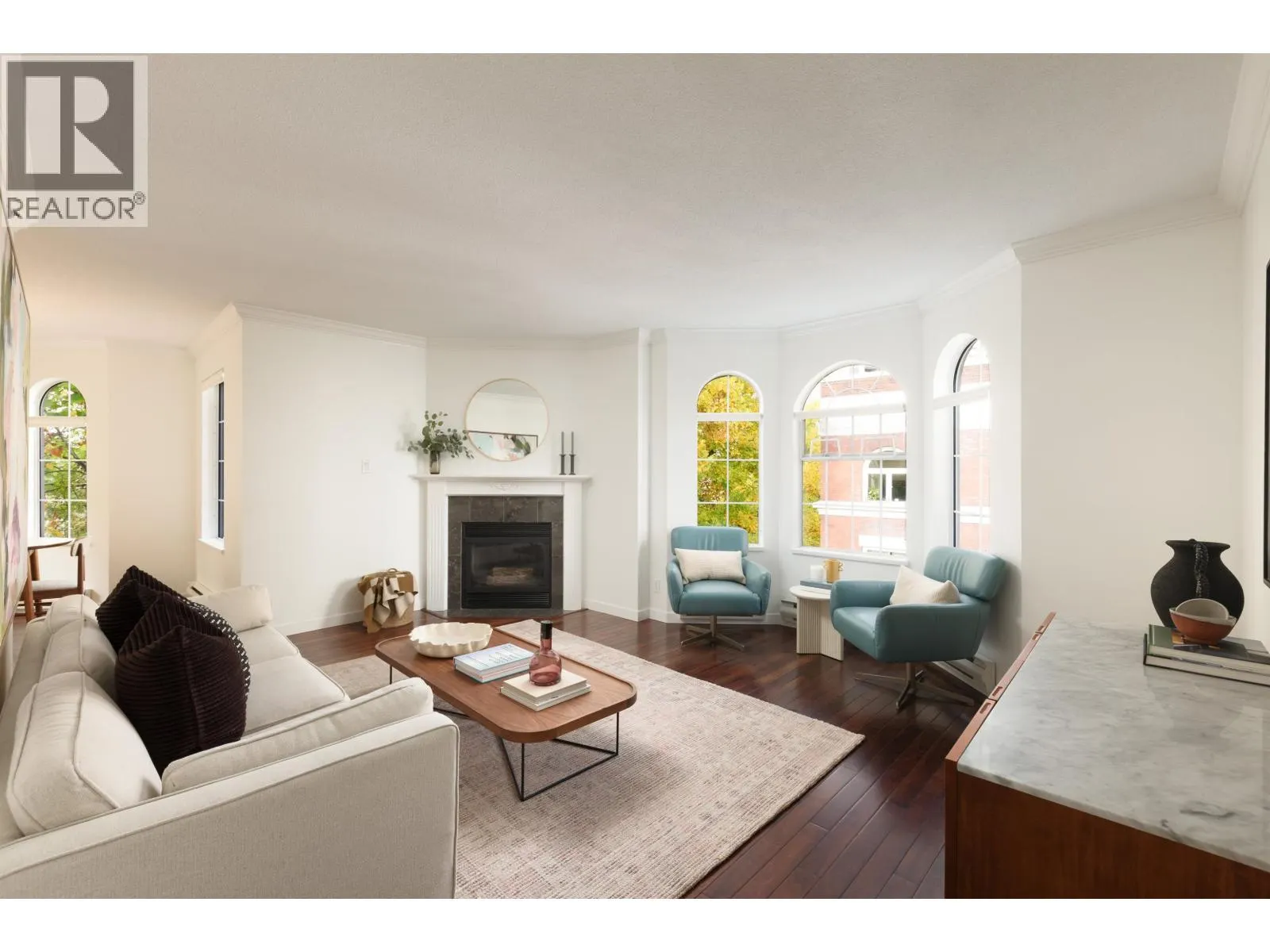 603 888 BUTE STREET