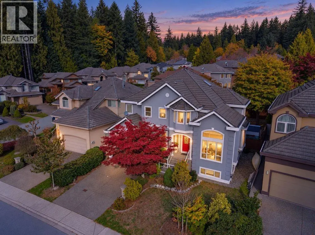 246 PARKSIDE DRIVE