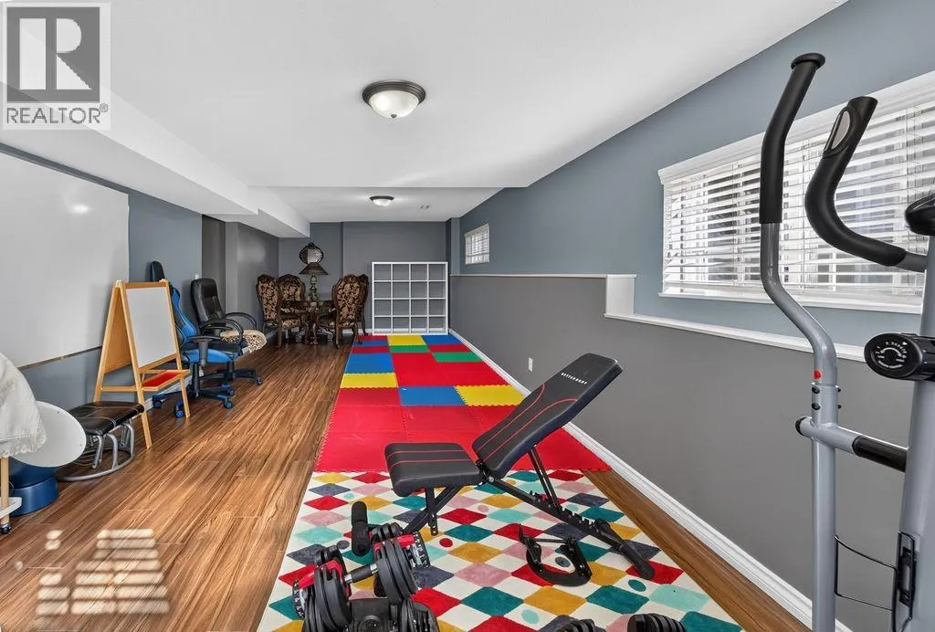 246 PARKSIDE DRIVE