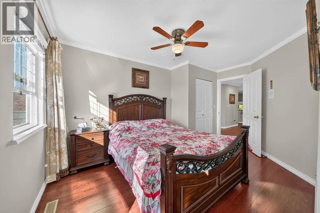 246 PARKSIDE DRIVE