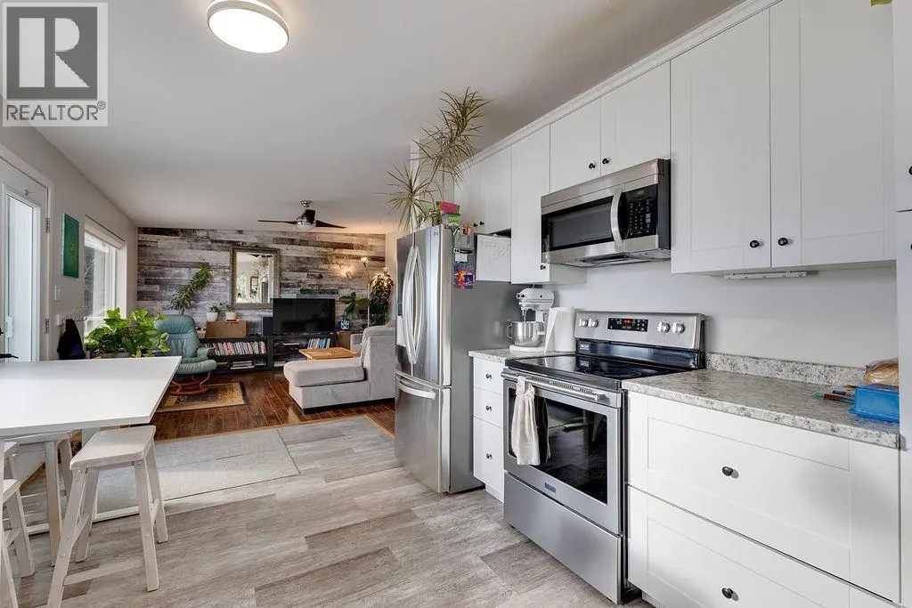 125 RONDANE CRESCENT