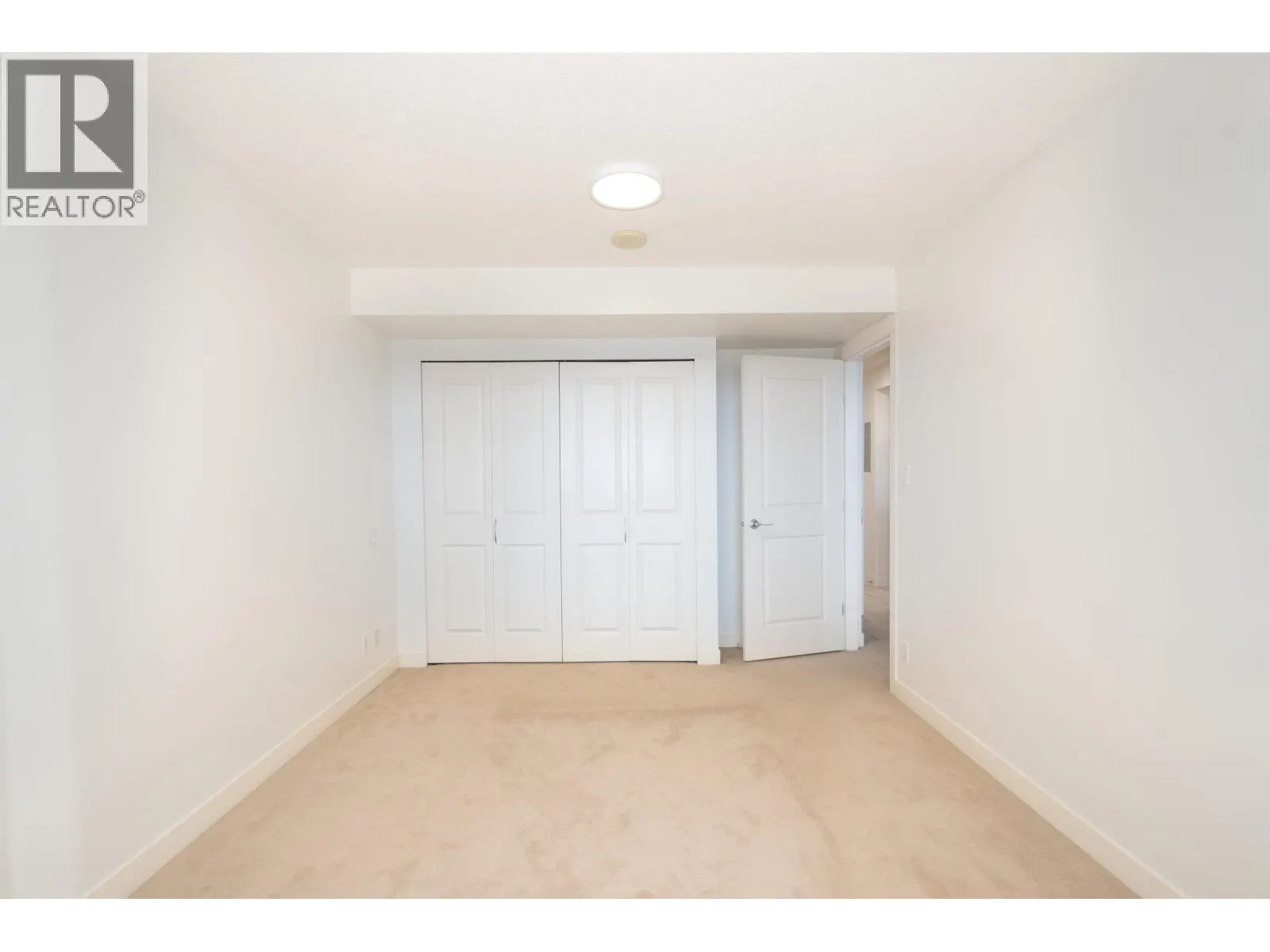 2008 5380 OBEN STREET