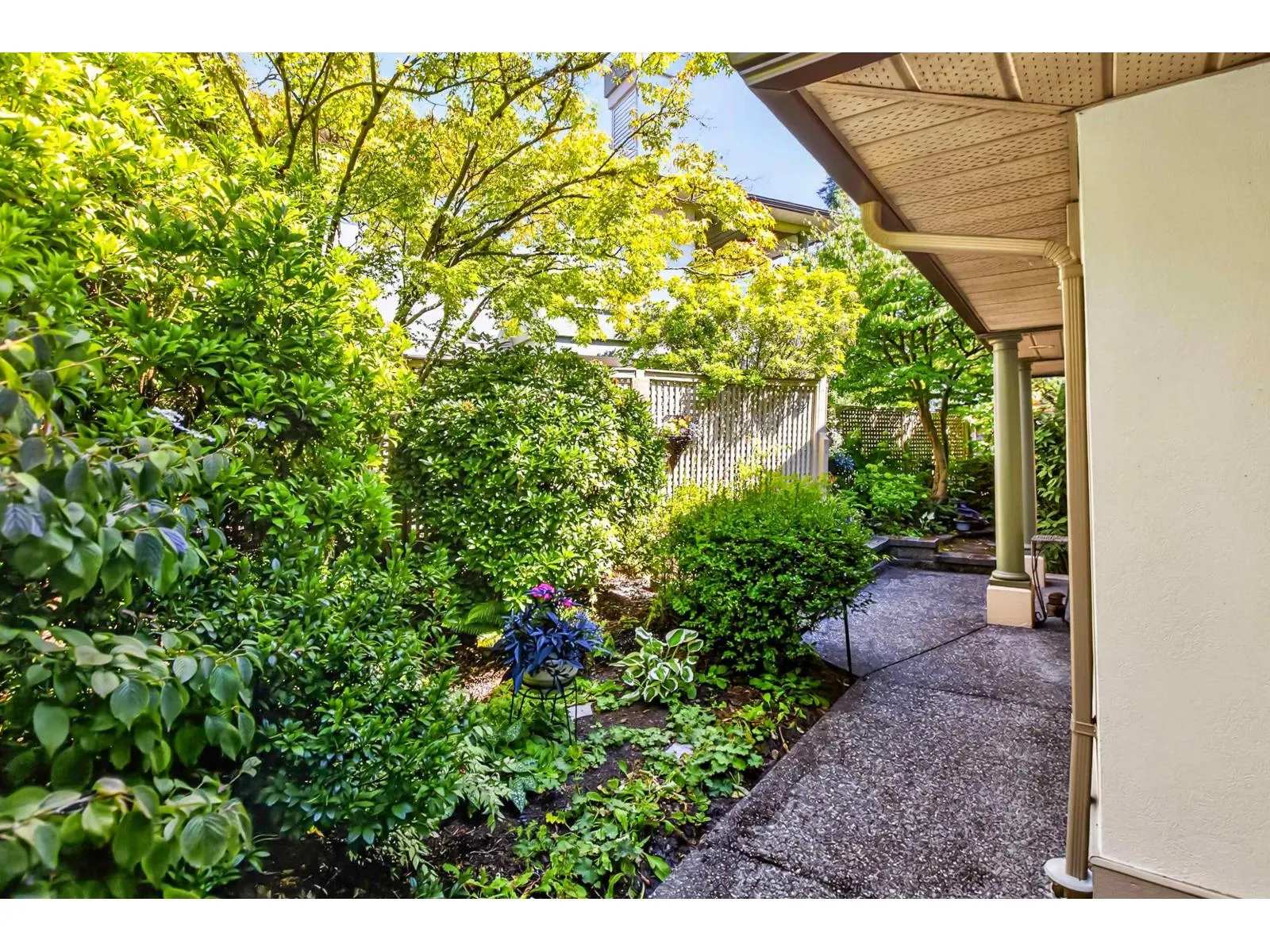 105 13888 70 AVENUE