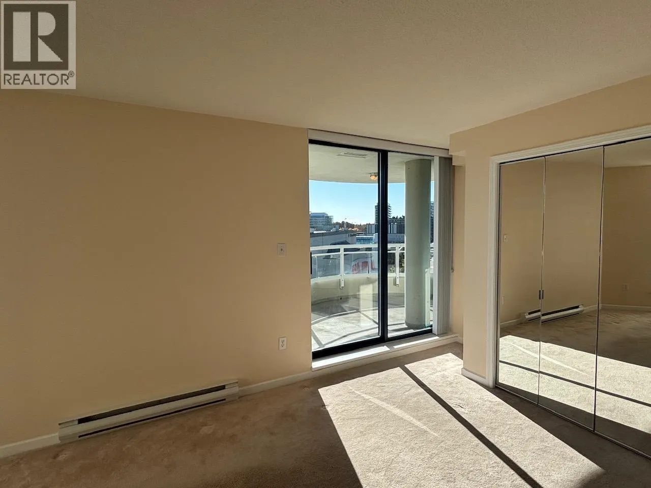 607 6088 MINORU BOULEVARD