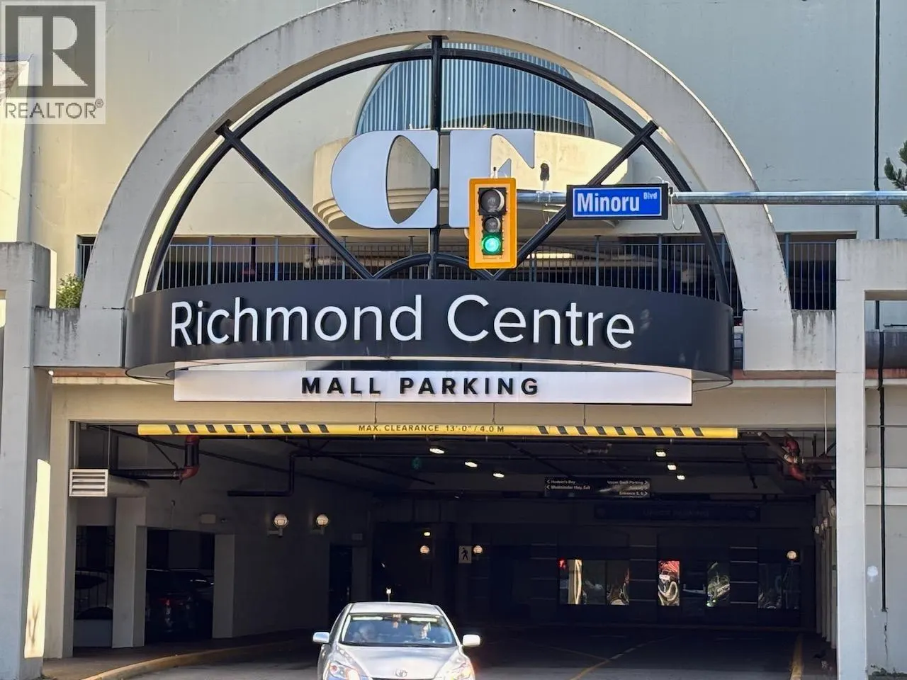 607 6088 MINORU BOULEVARD
