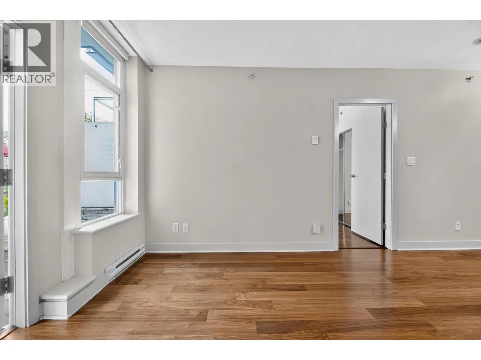 314 2268 W BROADWAY