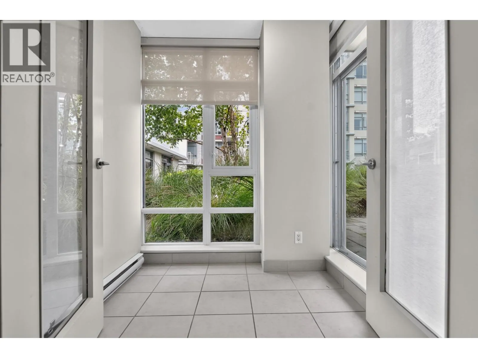 314 2268 W BROADWAY
