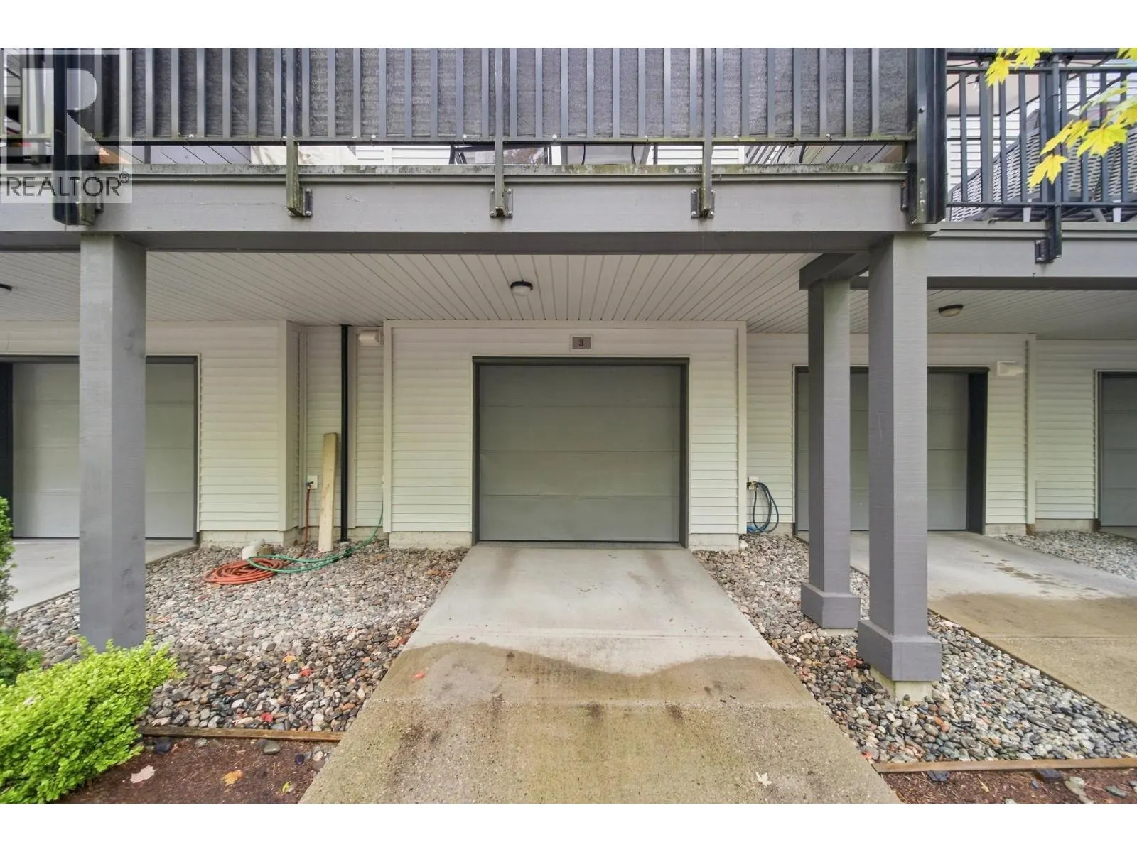 3 2332 RANGER LANE