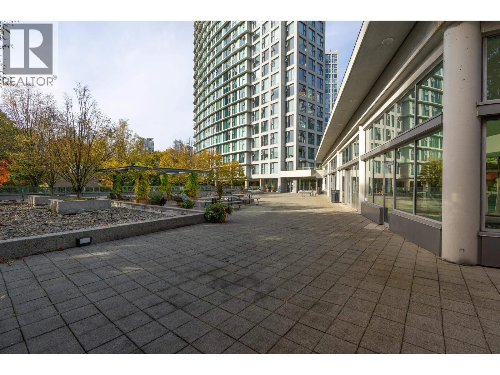 2006 1008 CAMBIE STREET