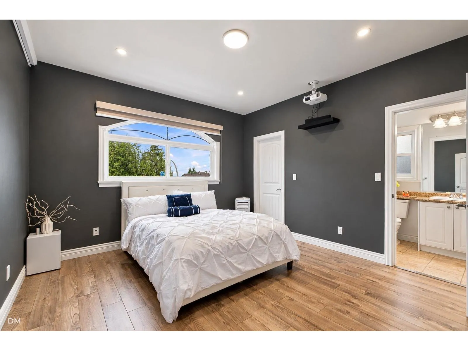12761 60A AVENUE