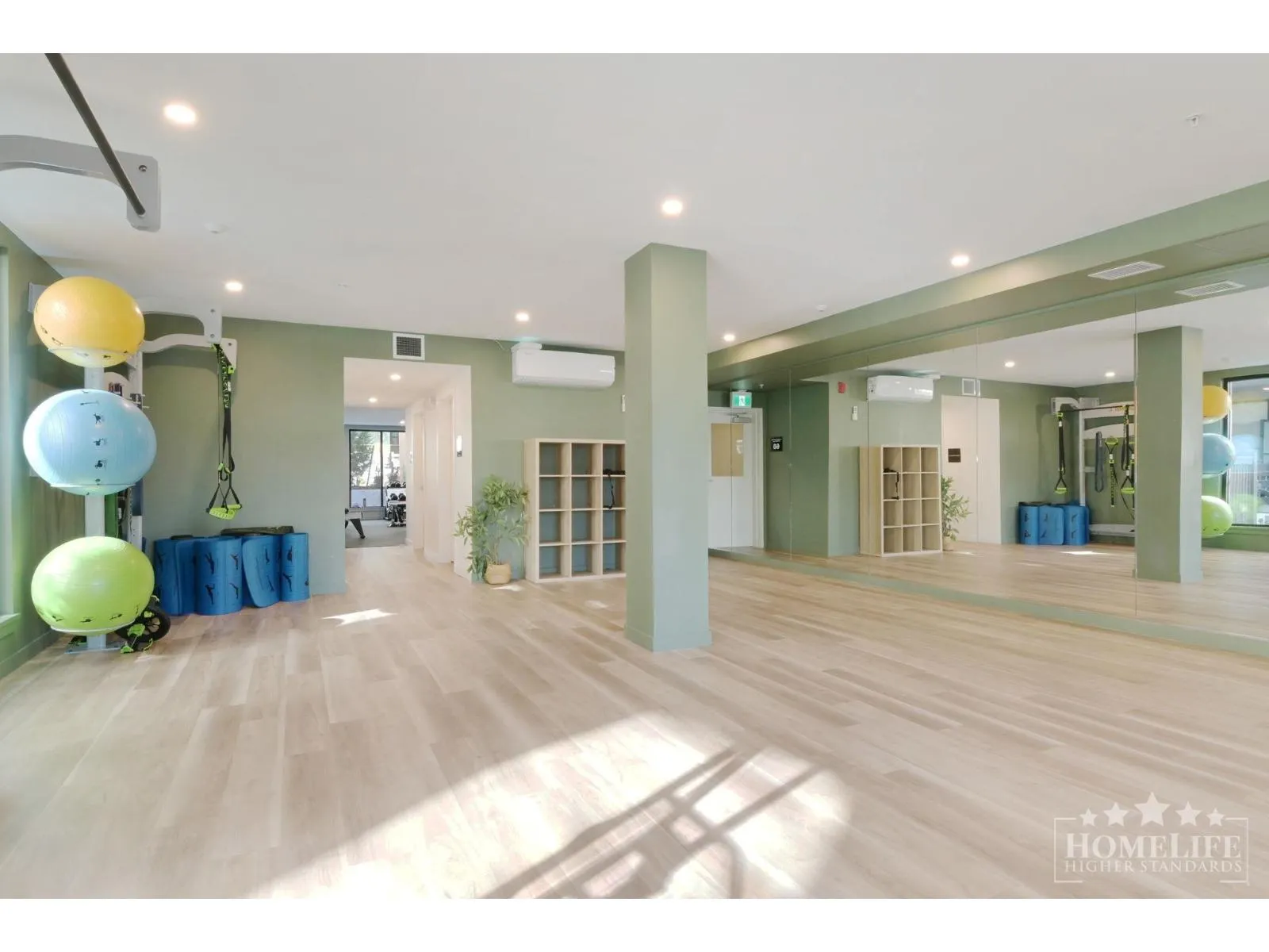 617 15780 FRASER HIGHWAY