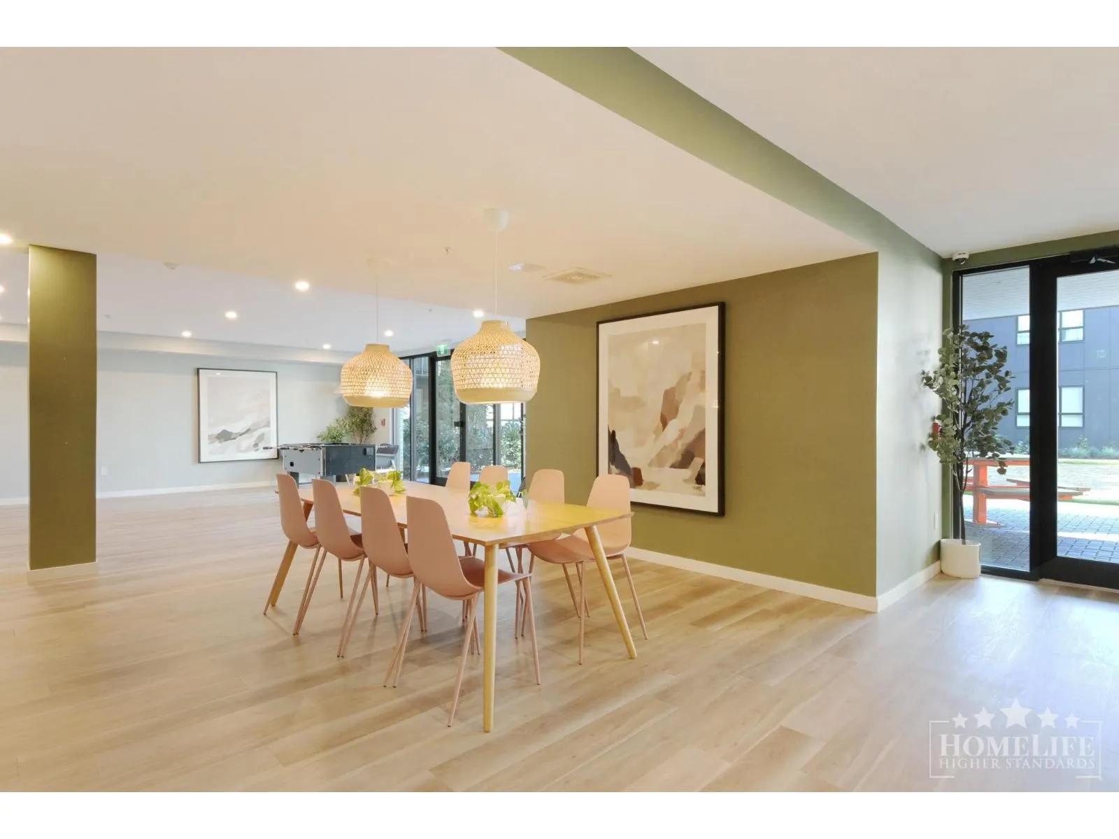 617 15780 FRASER HIGHWAY