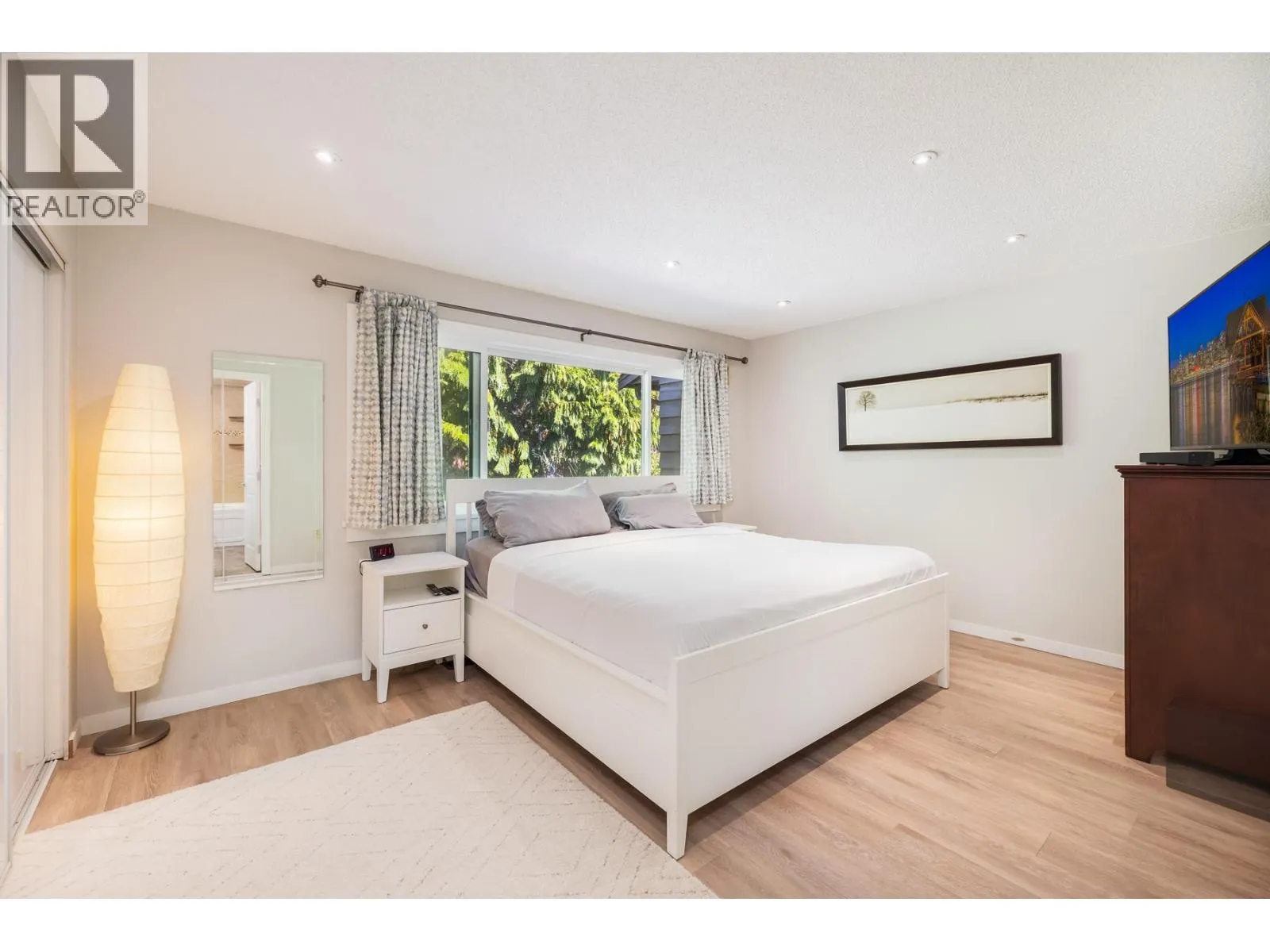 58 1930 CEDAR VILLAGE CRESCENT