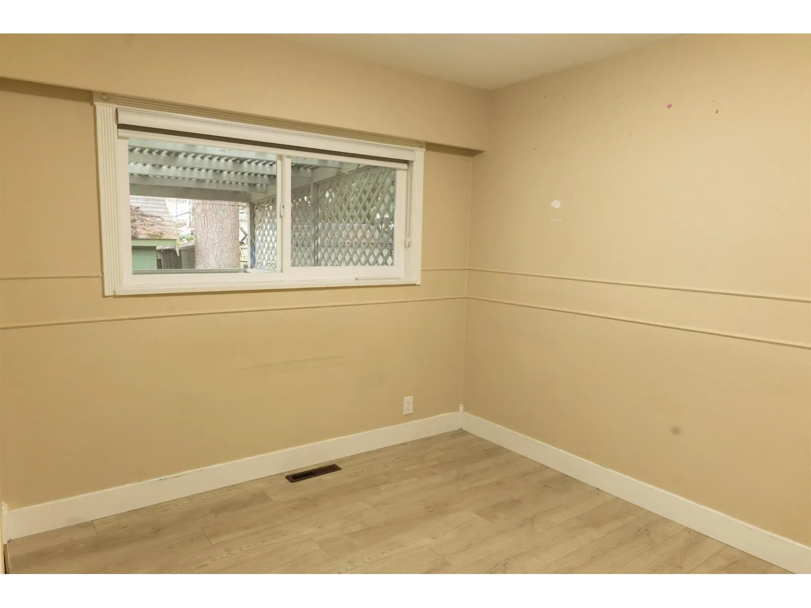 7096 BARKLEY DRIVE