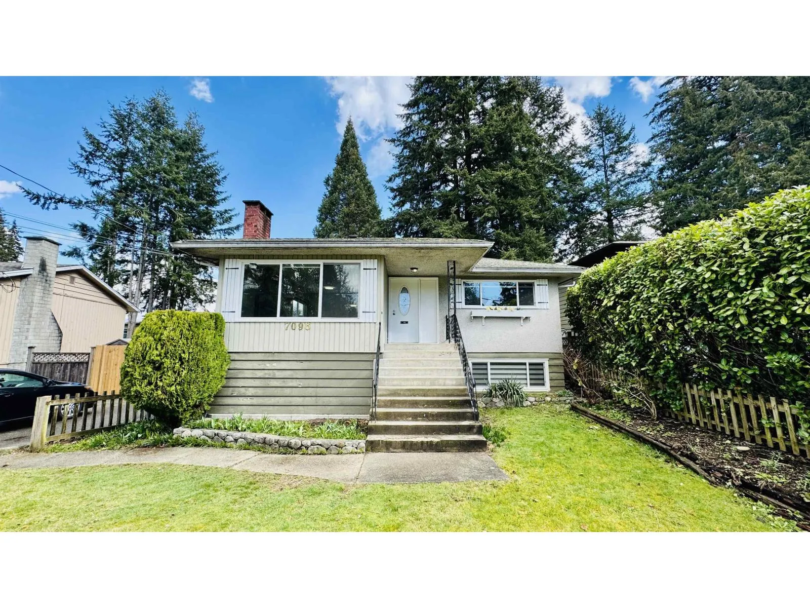 7096 BARKLEY DRIVE