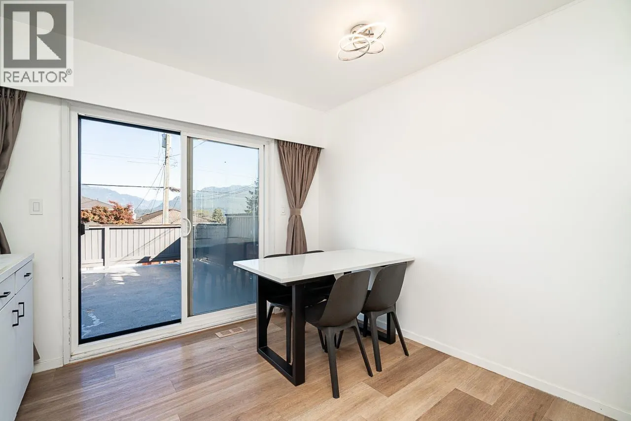 4XXX ETON STREET
