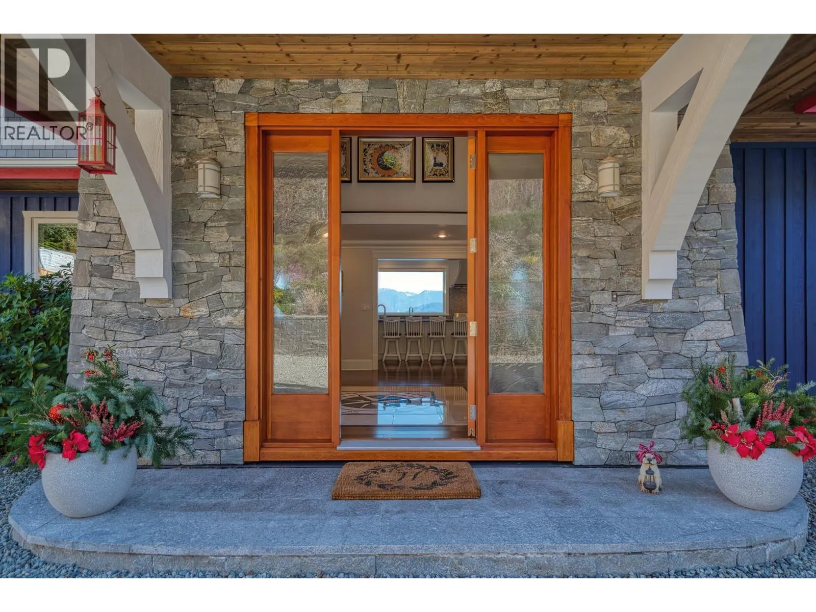 1128 TWIN ISLE DRIVE