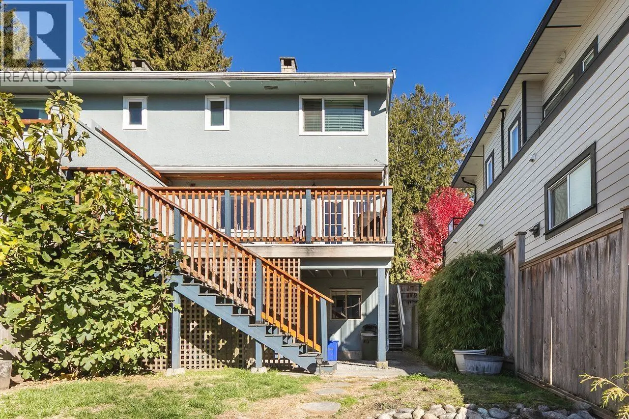 355 E 4TH STREET