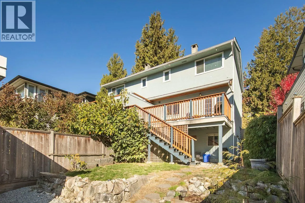 355 E 4TH STREET