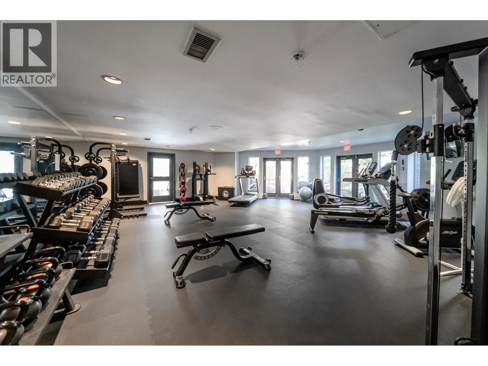905 1010 BURNABY STREET