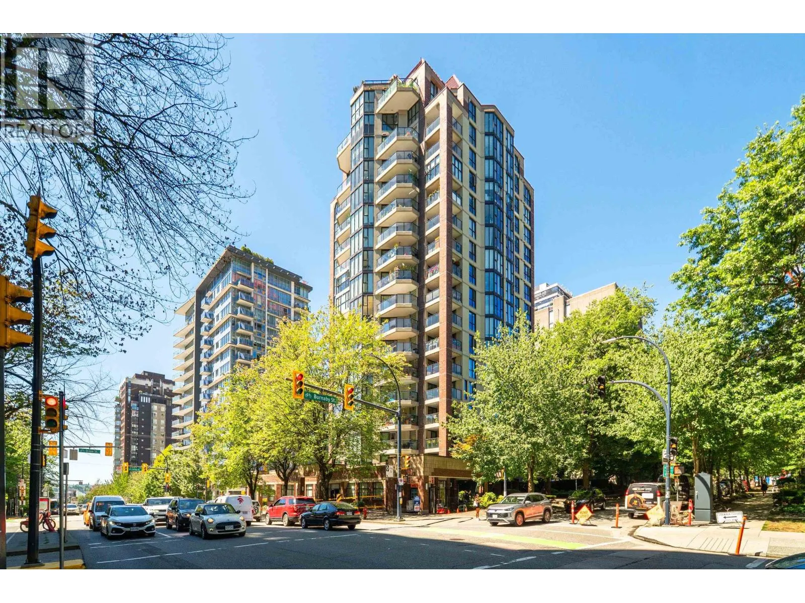 905 1010 BURNABY STREET