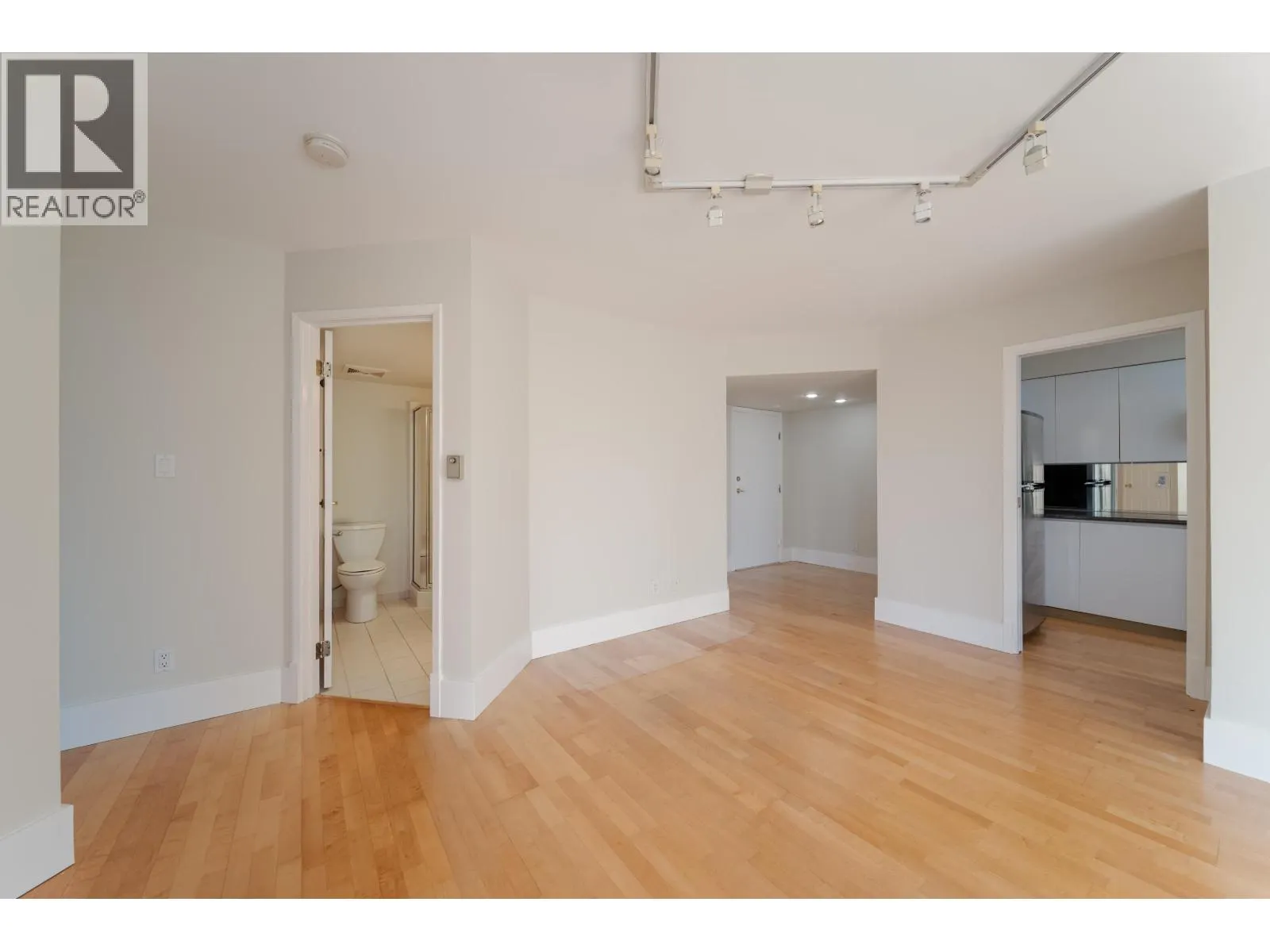 905 1010 BURNABY STREET