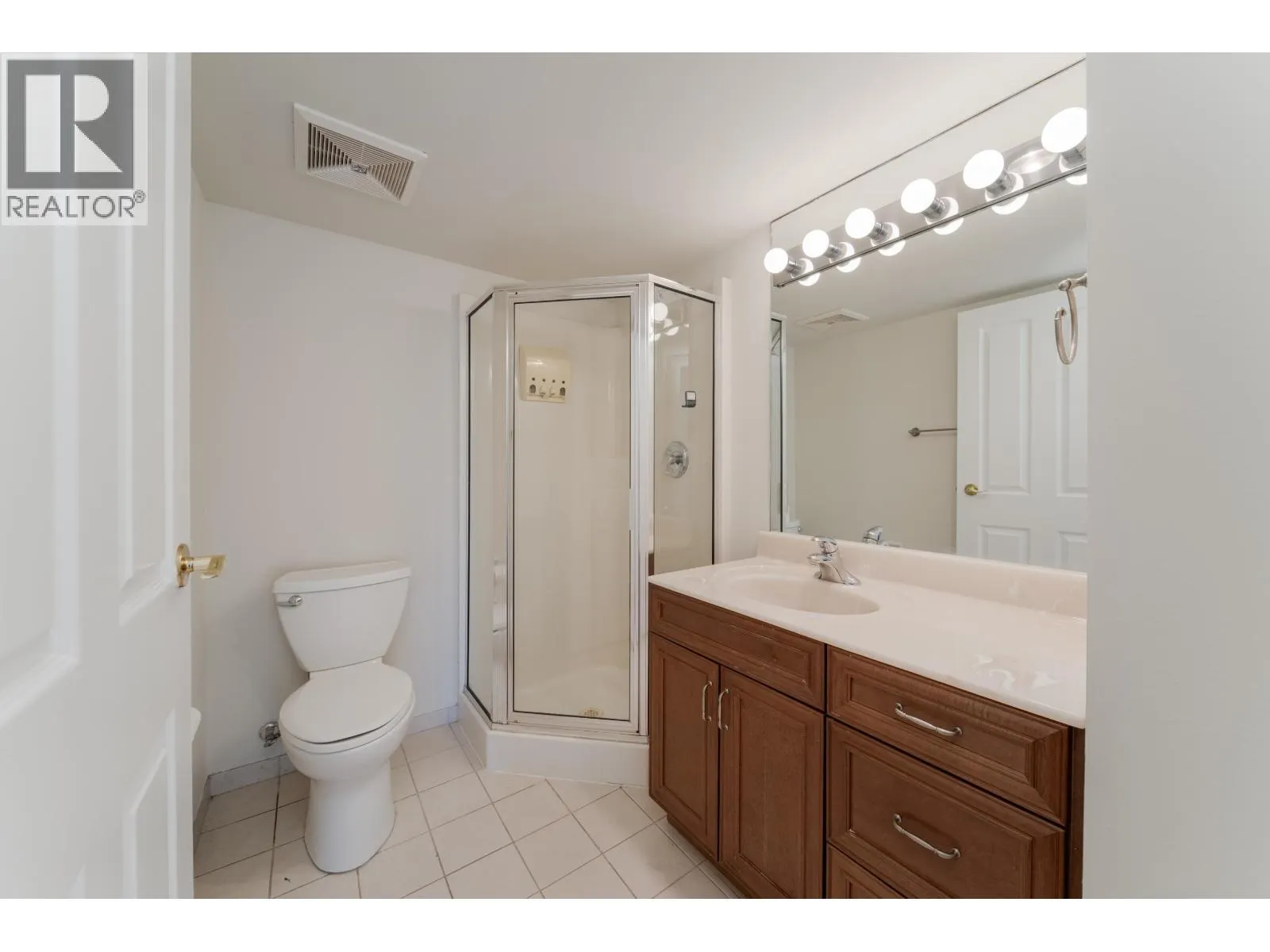 905 1010 BURNABY STREET