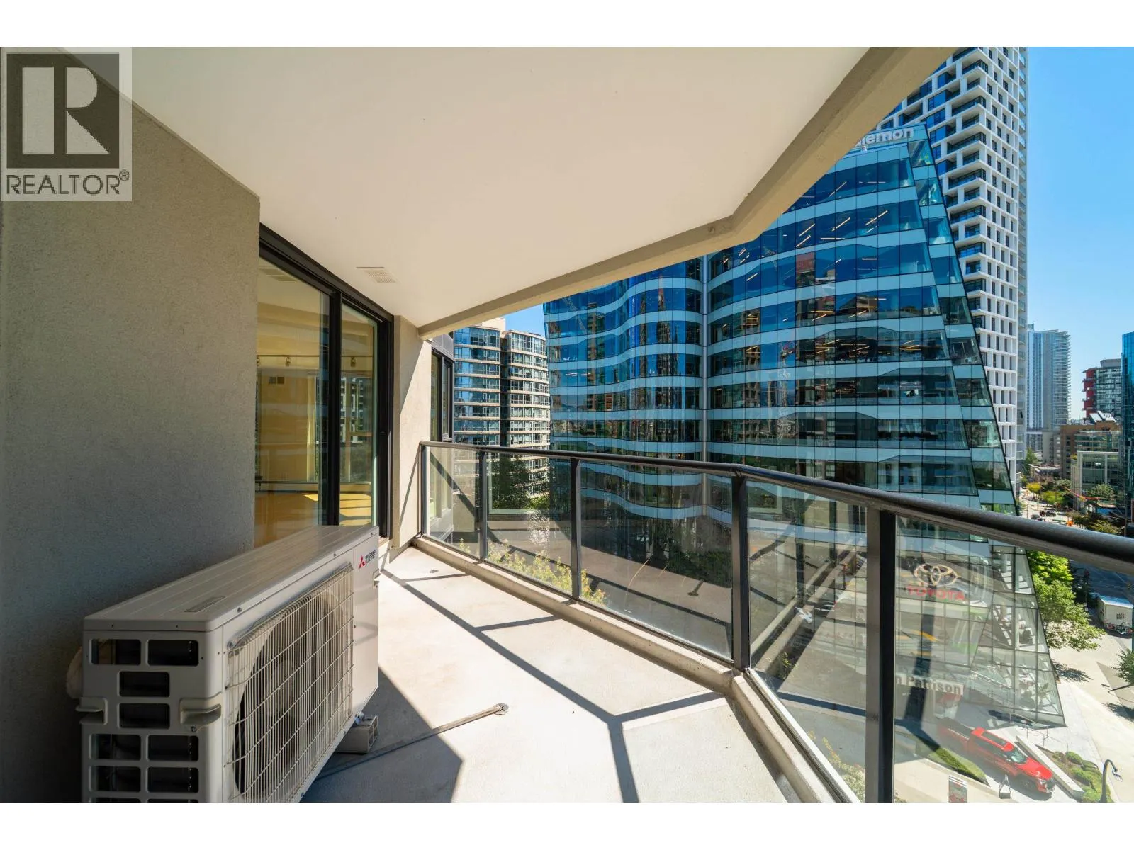 905 1010 BURNABY STREET