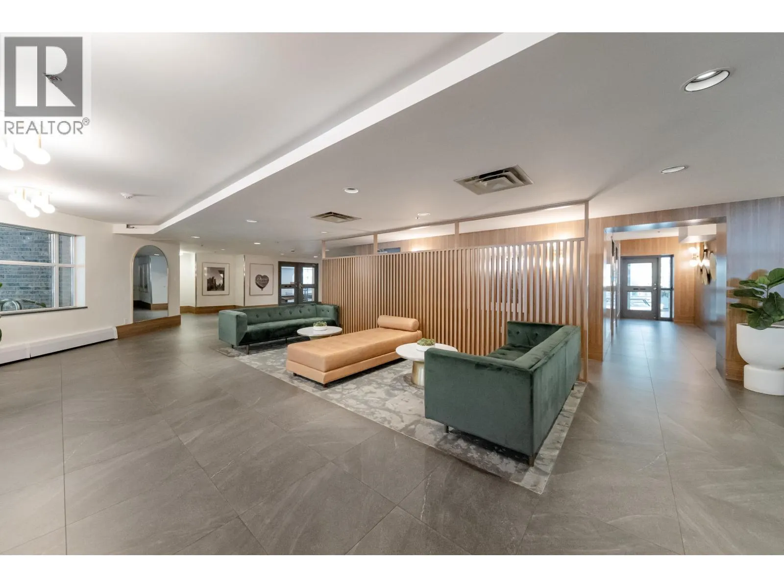 905 1010 BURNABY STREET