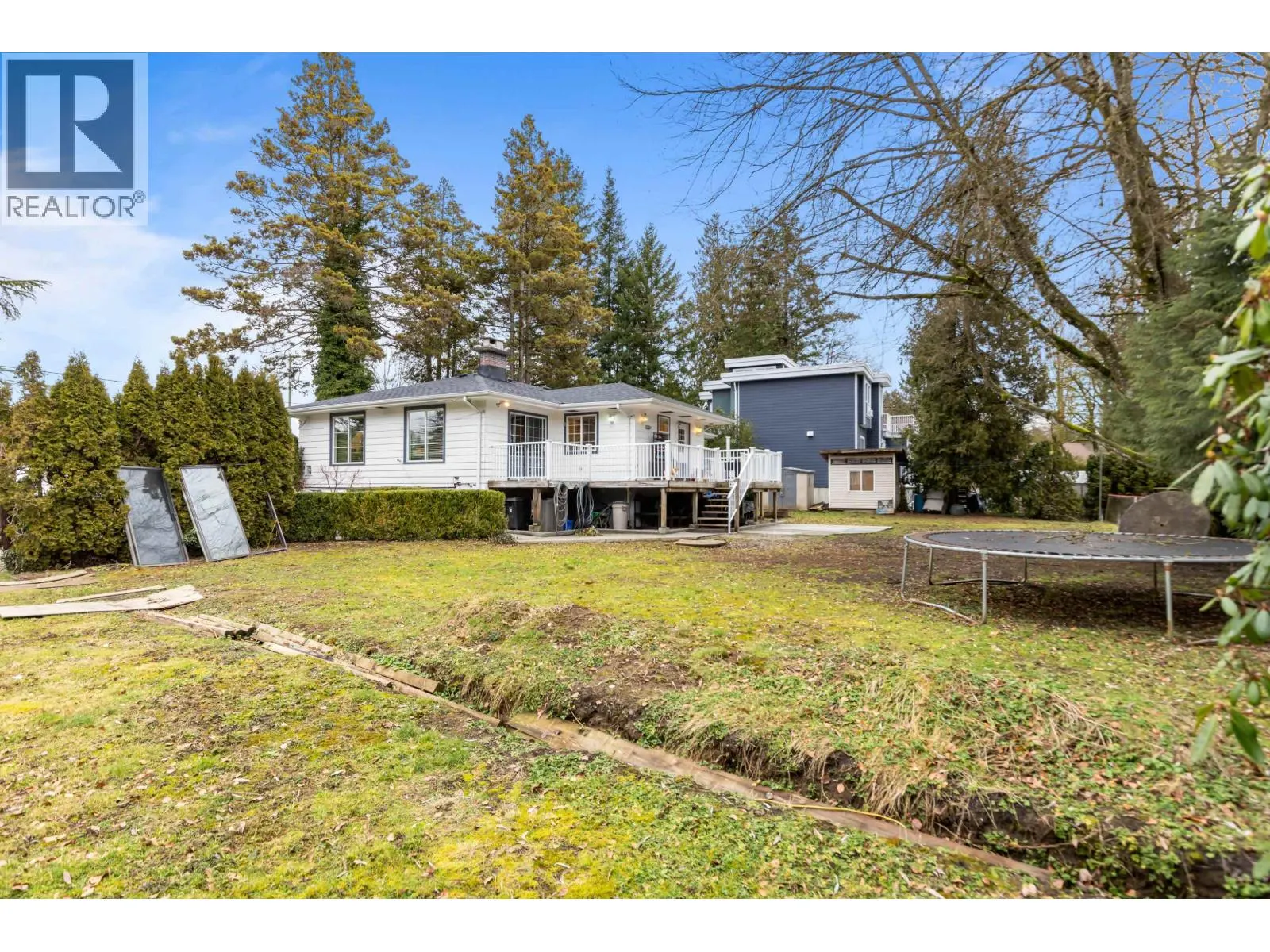 21290 RIVER ROAD