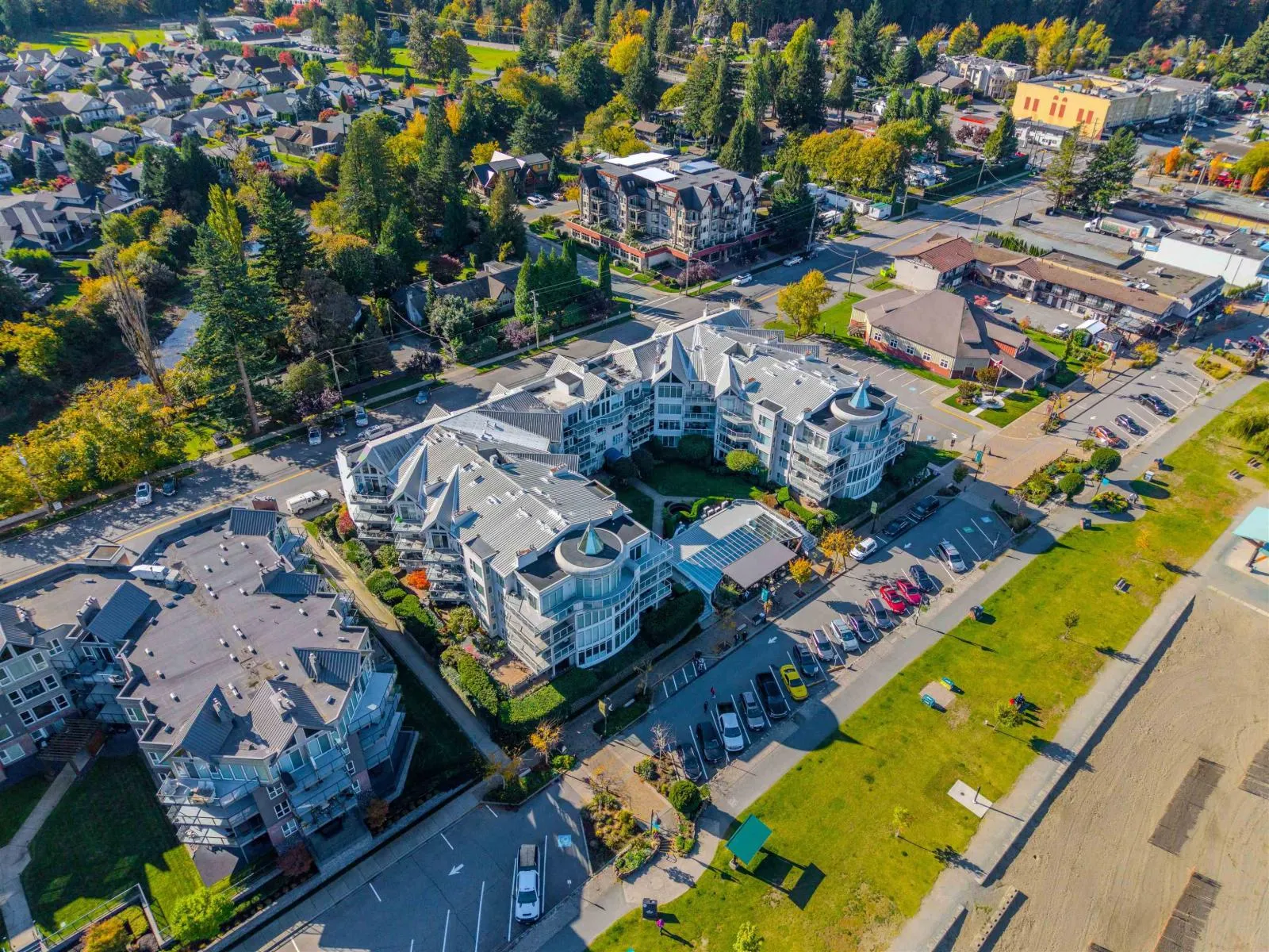 412 328 ESPLANADE AVENUE|Harrison Hot Springs