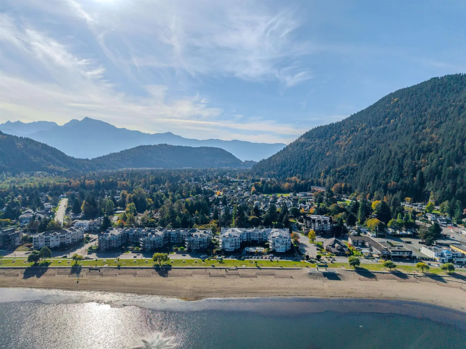 412 328 ESPLANADE AVENUE|Harrison Hot Springs