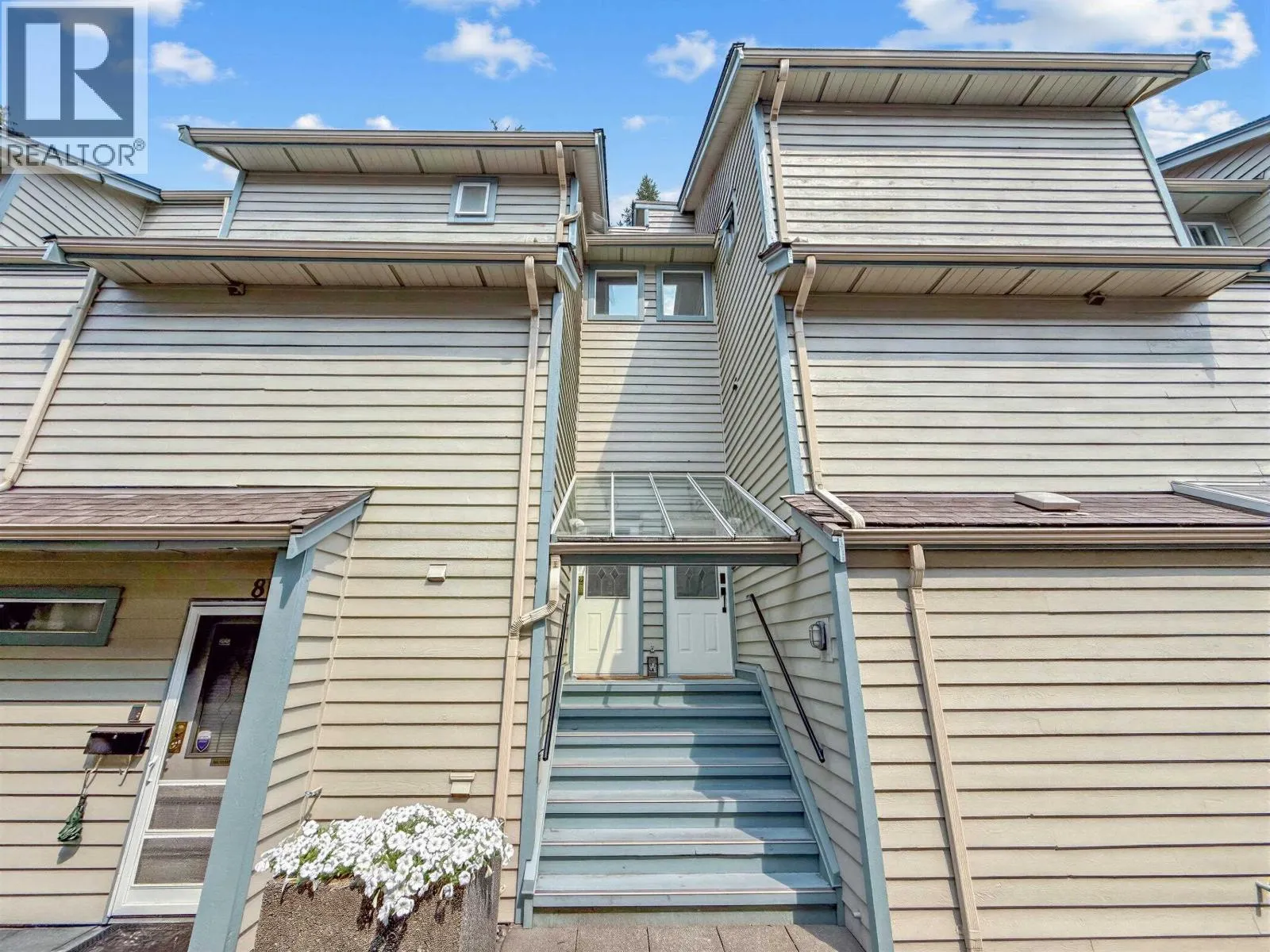 10 7110 BARNET ROAD