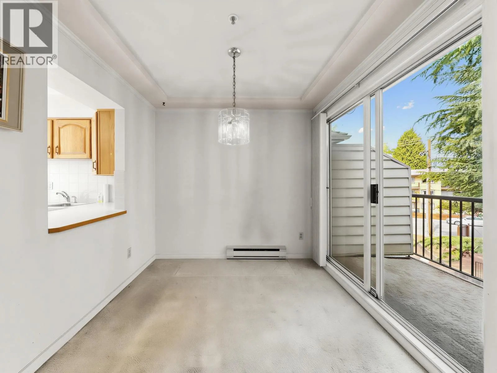 10 7110 BARNET ROAD