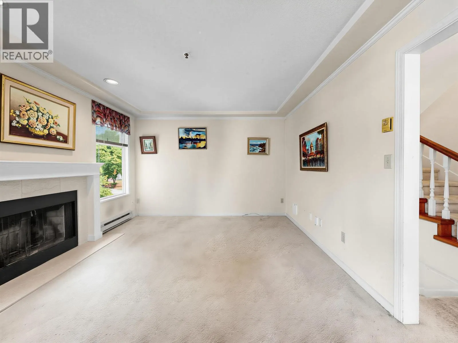 10 7110 BARNET ROAD
