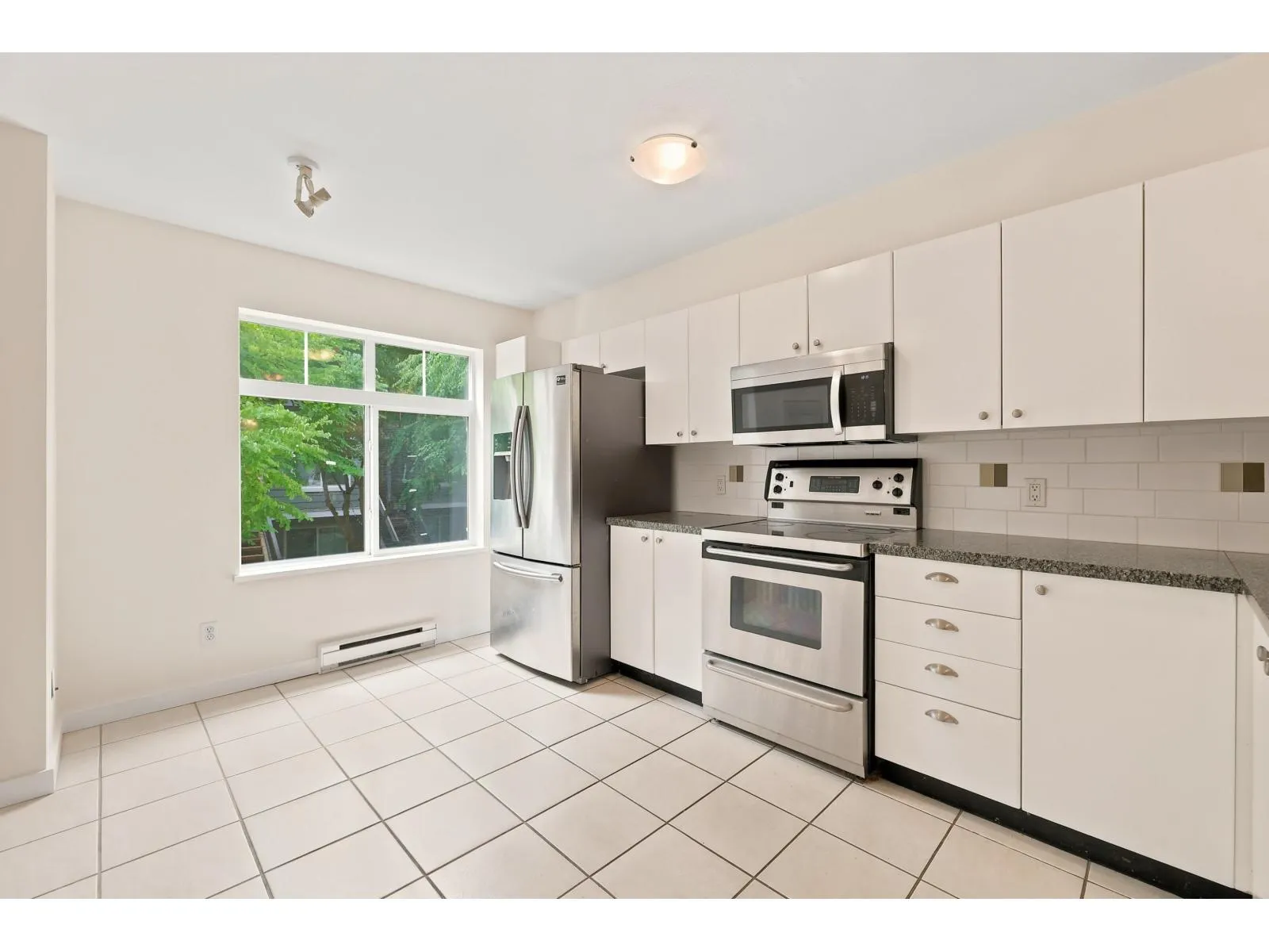 141 15236 36 AVENUE