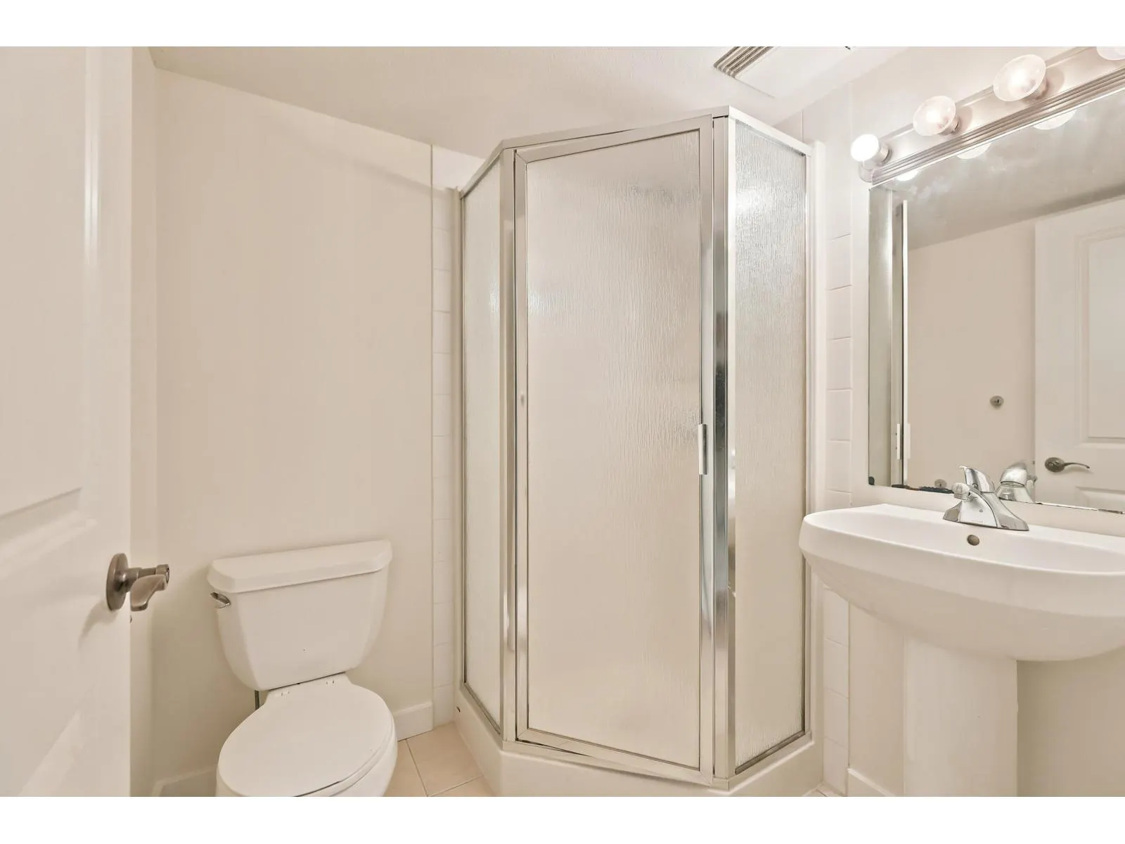 141 15236 36 AVENUE