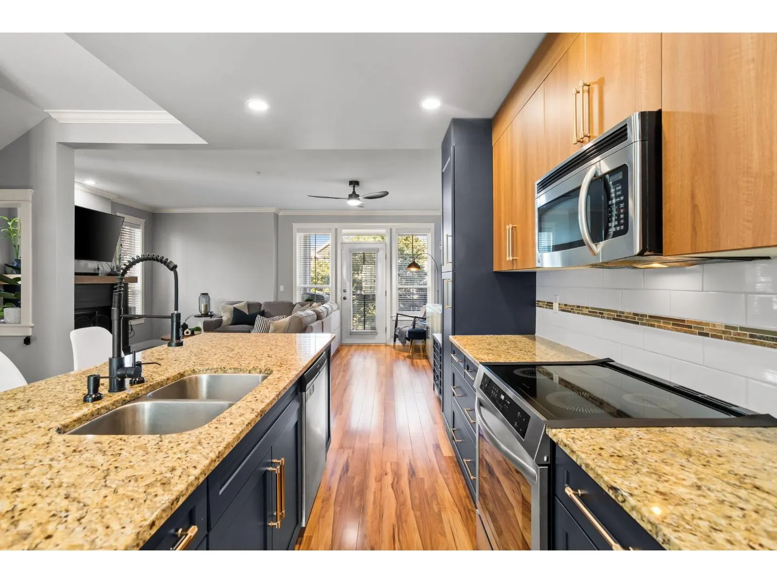 10 45137 NICOMEN CRESCENT|Garrison Crossing