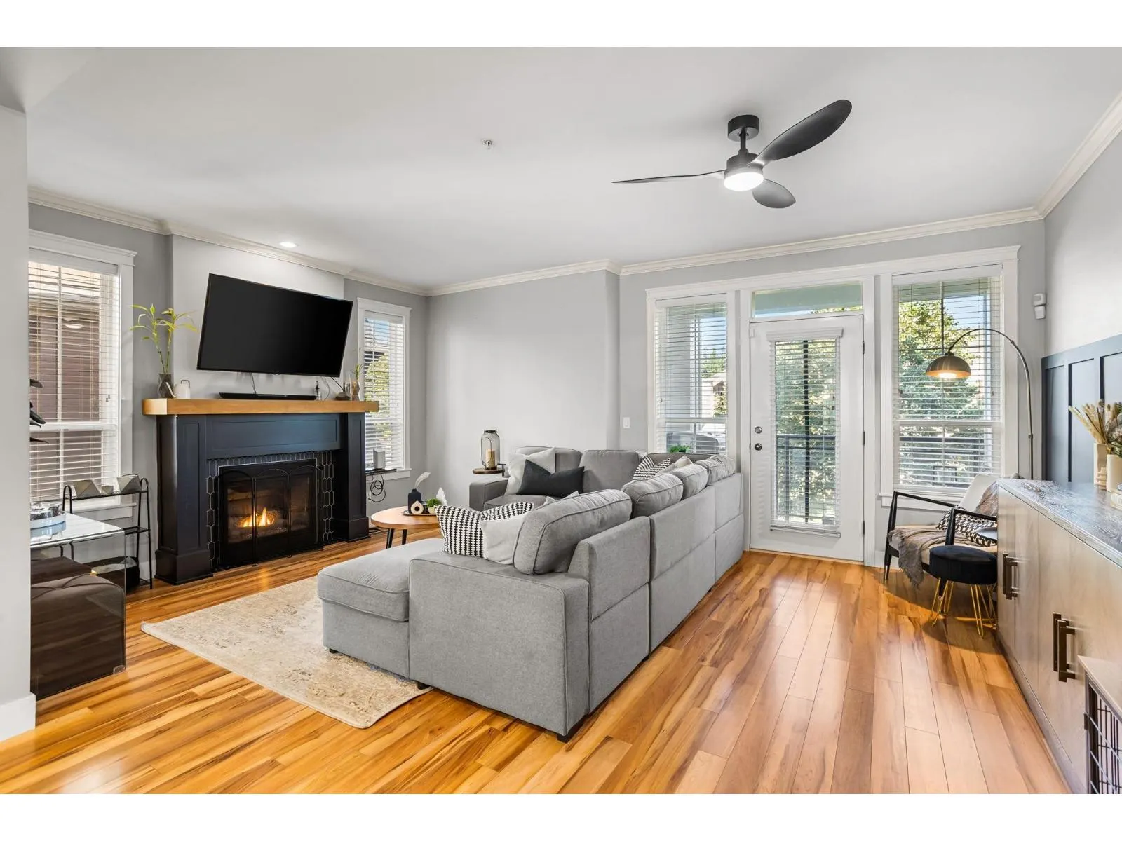 10 45137 NICOMEN CRESCENT|Garrison Crossing