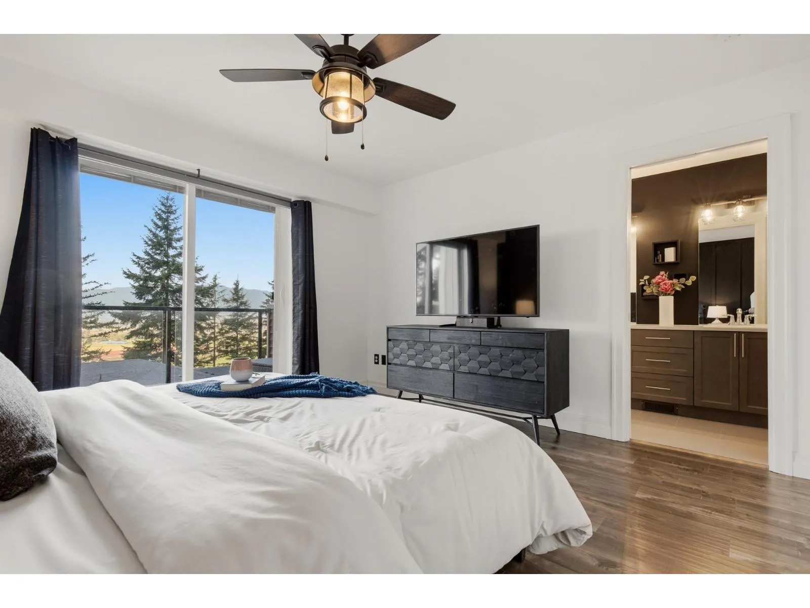 53 6026 LINDEMAN STREET|Promontory