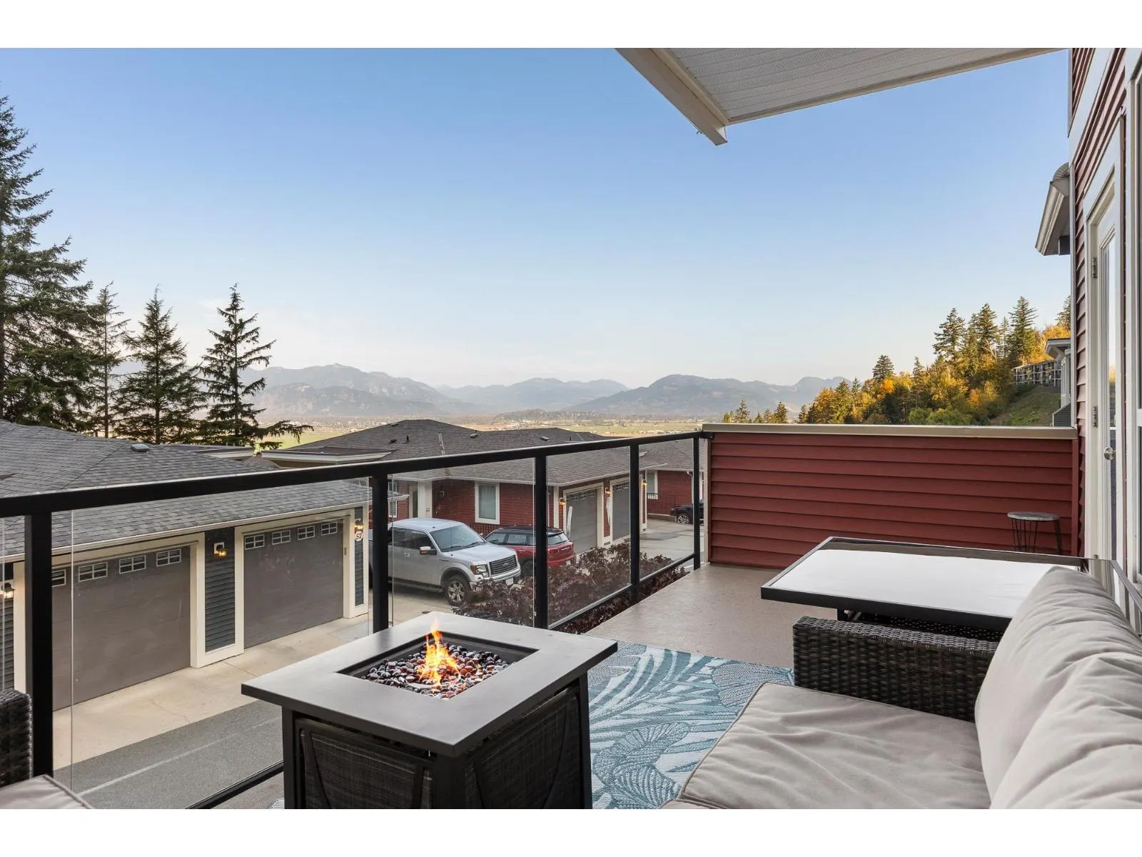 53 6026 LINDEMAN STREET|Promontory