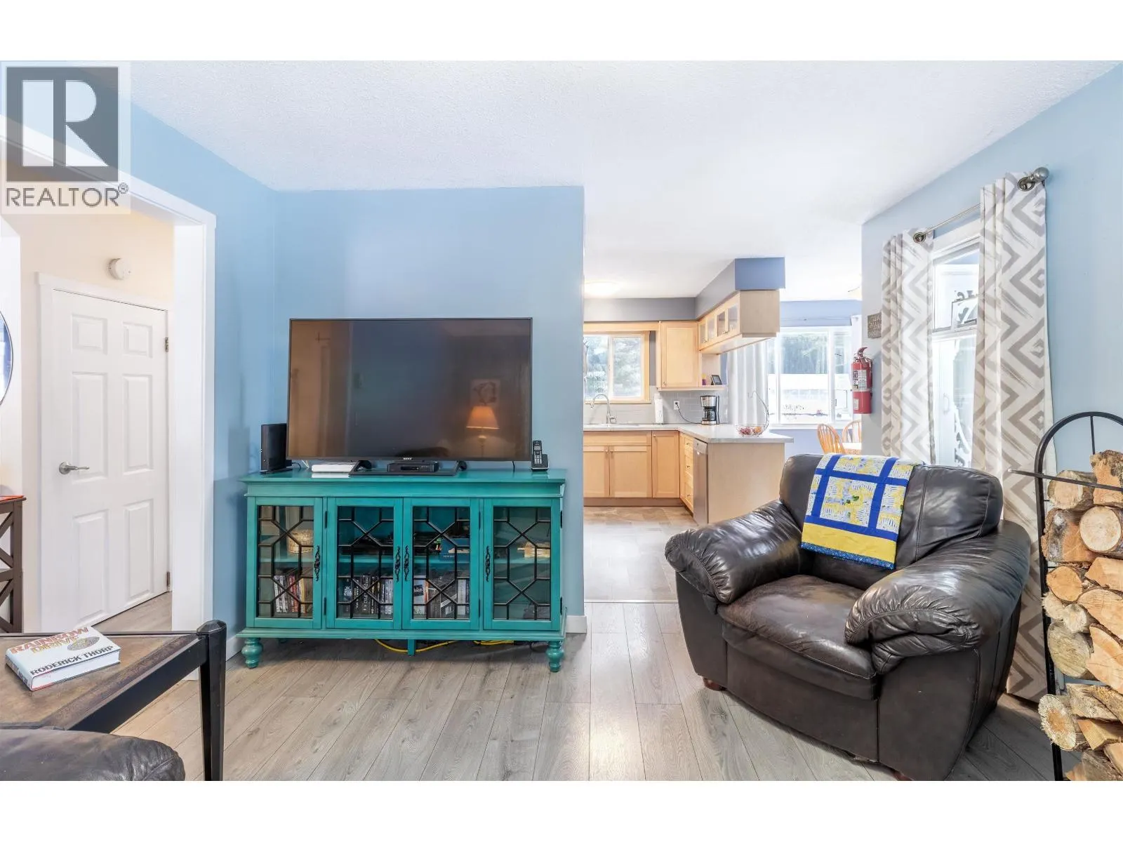 4315 RAINBOW DRIVE