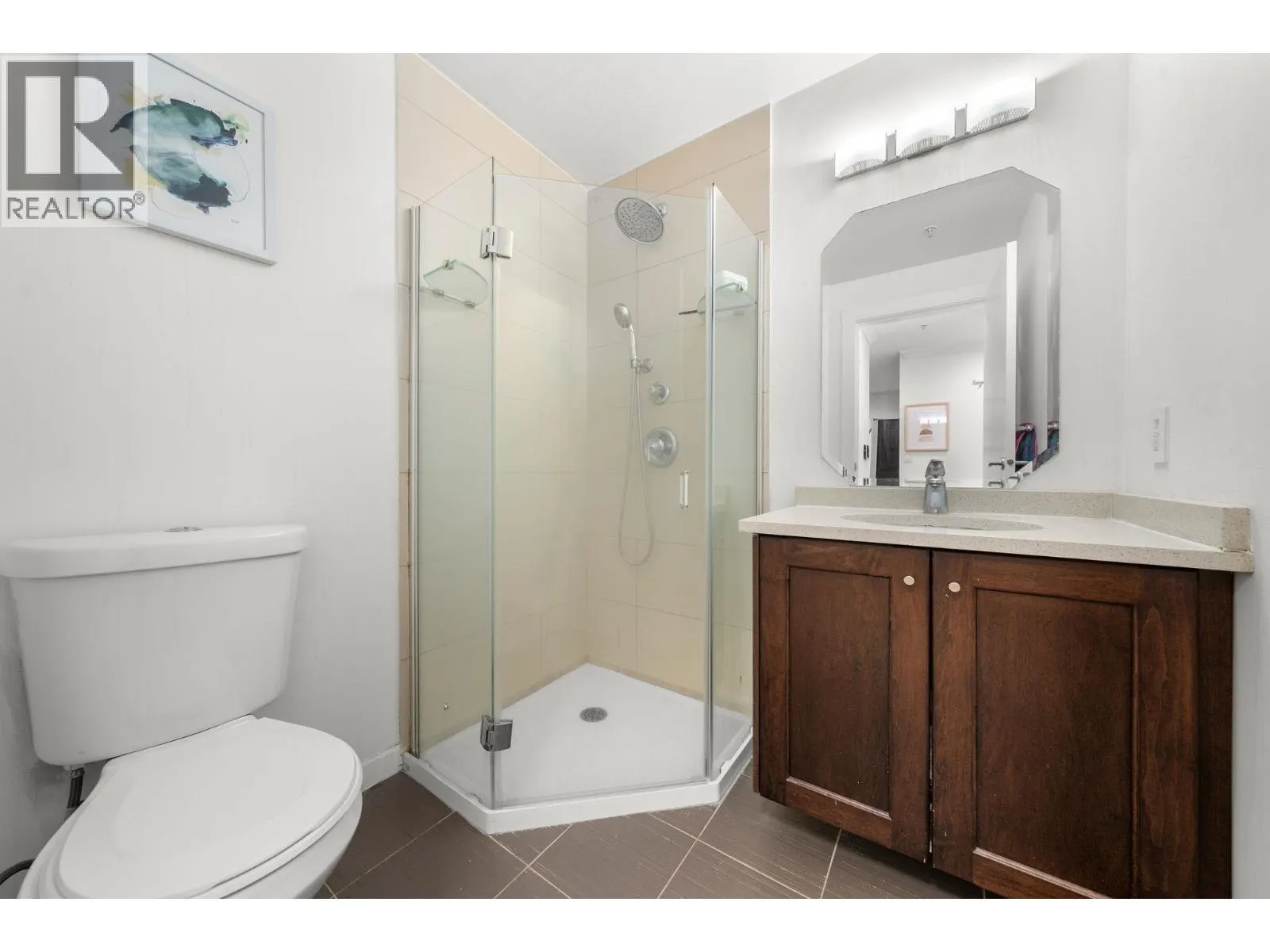 1805 928 RICHARDS STREET