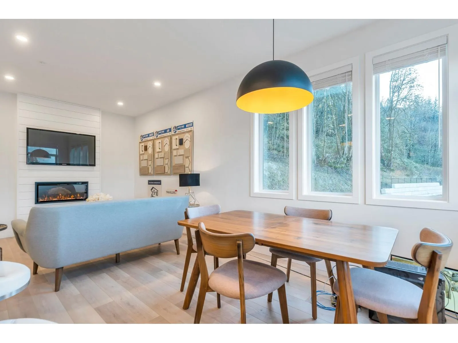 25 43998 CHILLIWACK MOUNTAIN ROAD|Chilliwack Mountain