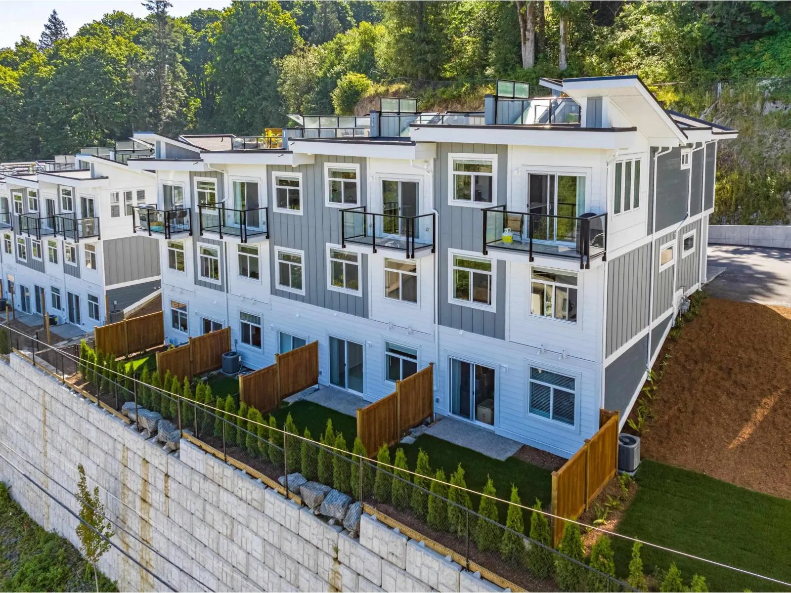 25 43998 CHILLIWACK MOUNTAIN ROAD|Chilliwack Mountain