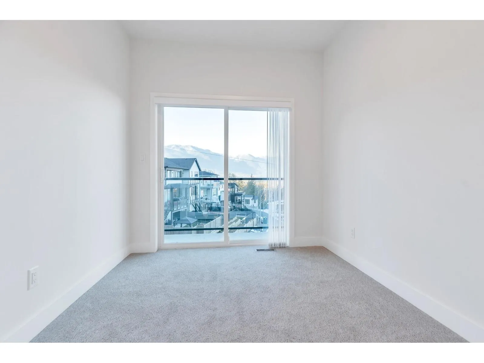 25 43998 CHILLIWACK MOUNTAIN ROAD|Chilliwack Mountain