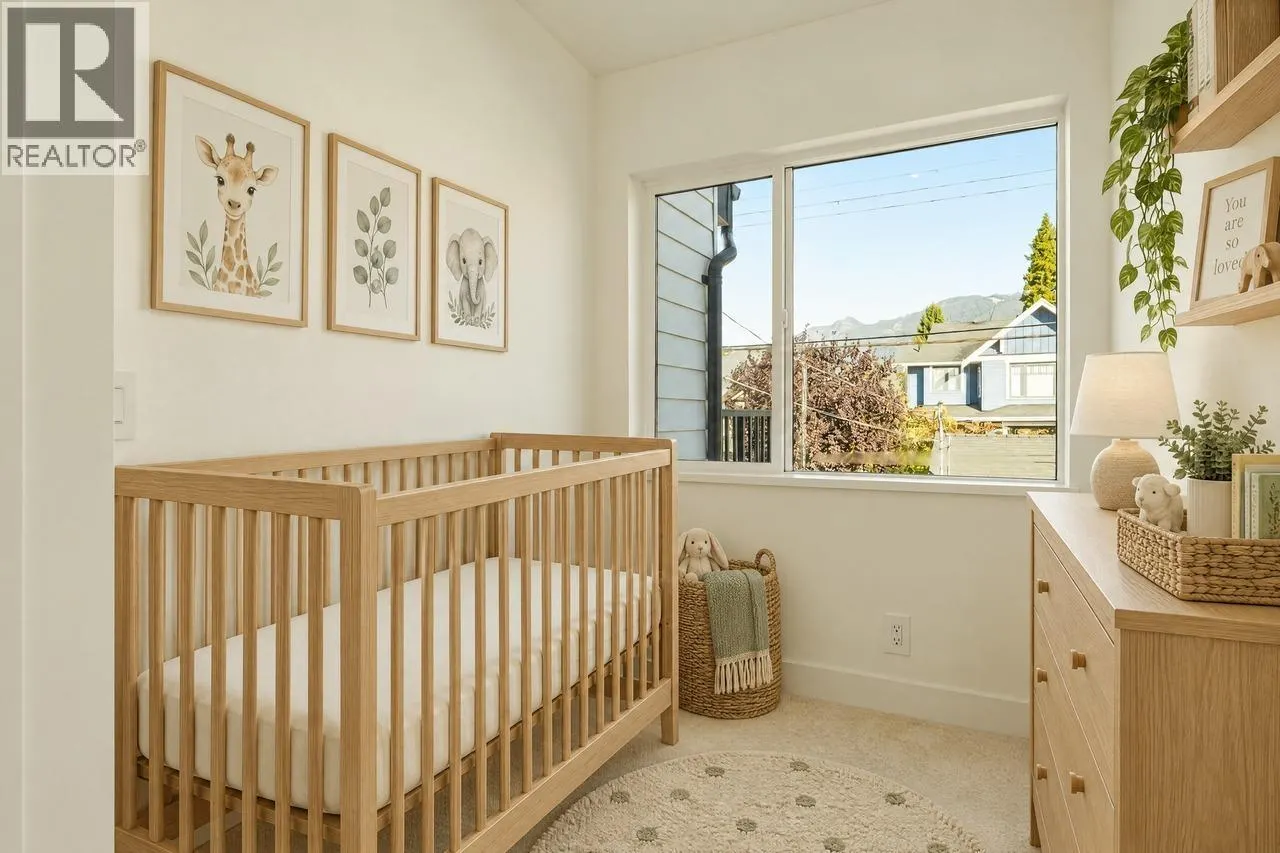 2 328 W 14TH STREET