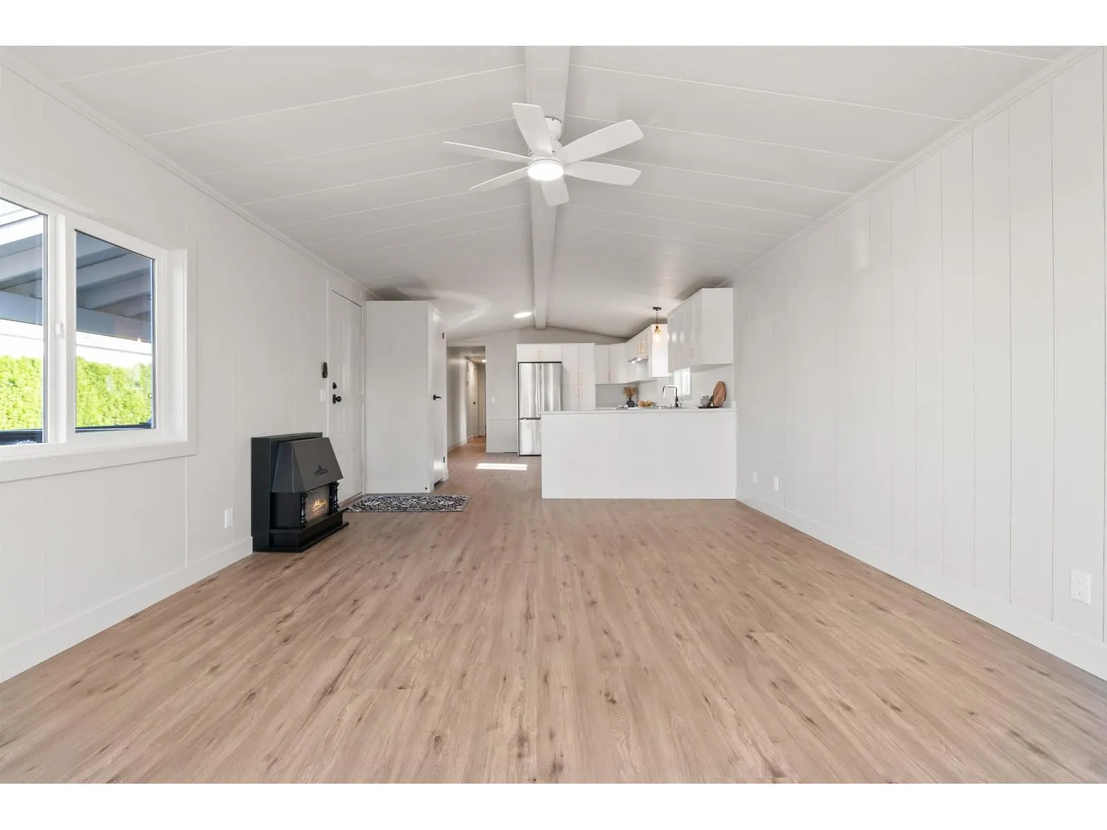133 6338 VEDDER ROAD|Sardis South